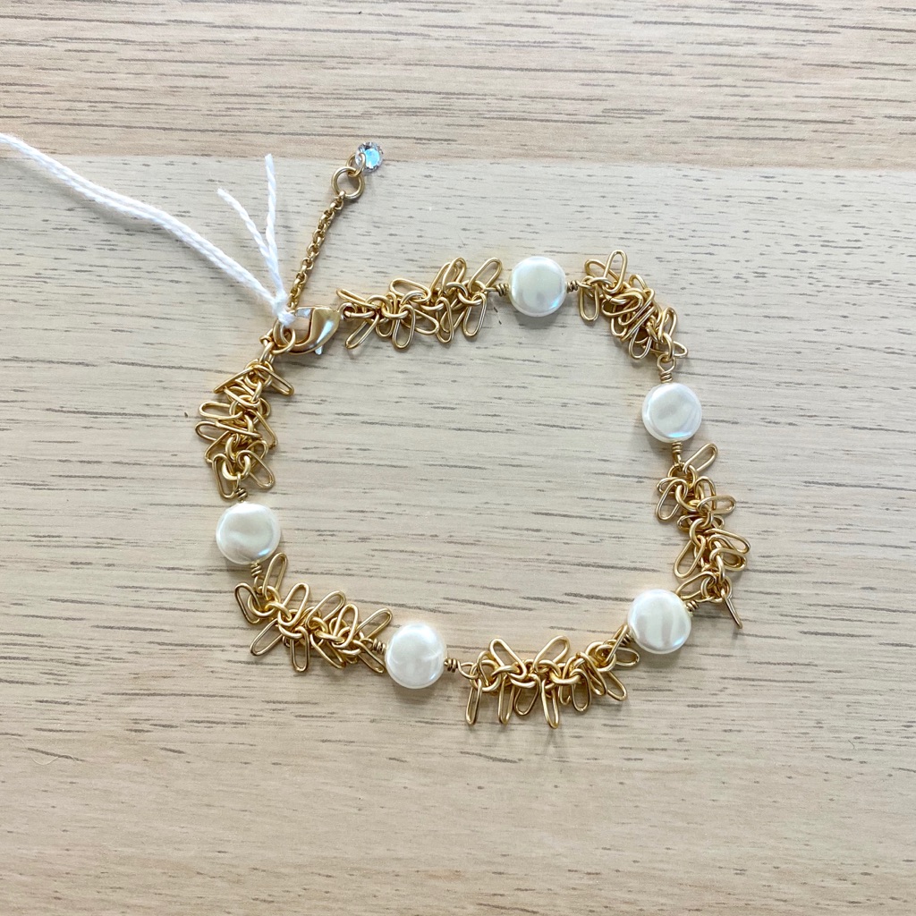 Everri - Holland Pearl Fringe Bracelet